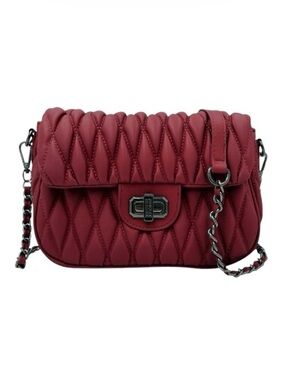 Badgley Mischka NWT Quilted Crossbody Bag in Wine